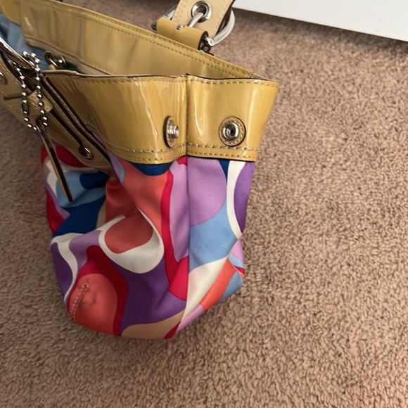 Used Coach F13798Multi Soho Pleated Shoulder Purse Retail Price $298 - Picture 4 of 11